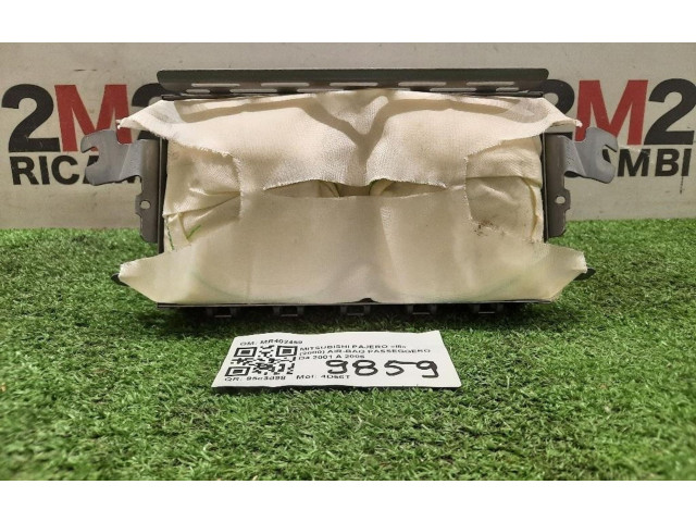 Подушка безопасности пассажира MR402459, 4D56T Mitsubishi Pajero