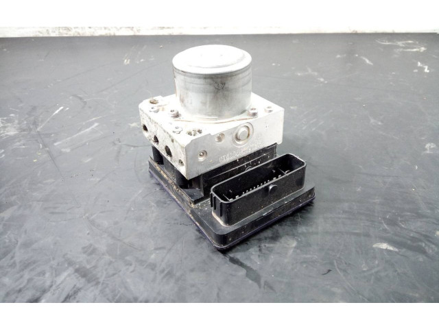 Блок АБС 52079885, P3-B9-19-3   Jeep  Renegade  2014 -  года