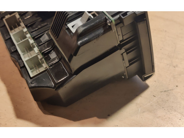 Přístrojová deska Audi A6 S6 C6 4F 2006 4F2820043P