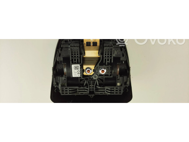 Руль Renault Scenic III -  Grand scenic III  2009-2016 года 985701921R, 1247441600120      