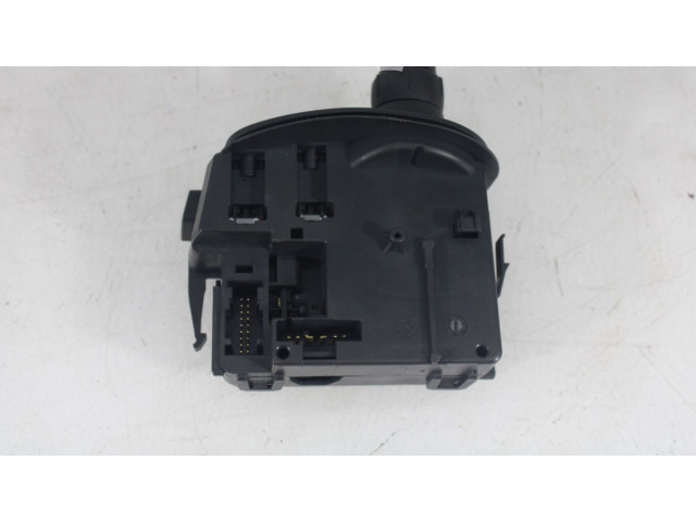 Ручка стеклоочистителей 28363685463 Renault Kangoo II