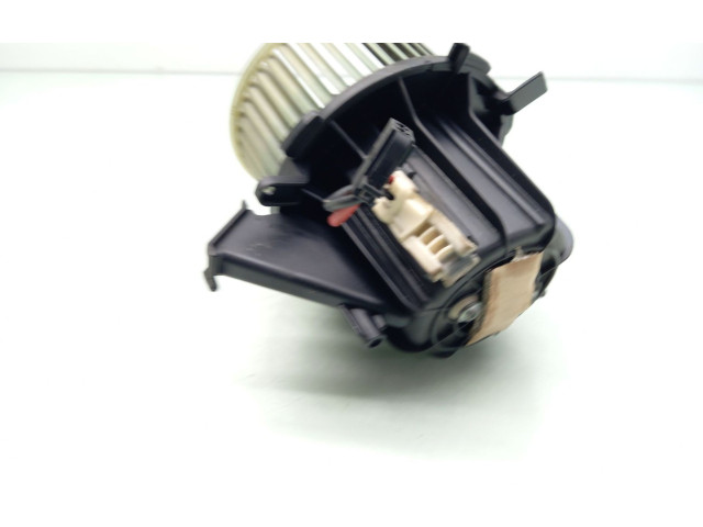 Вентилятор печки    8K1820021C, 8K1820021   Audi A4 Allroad