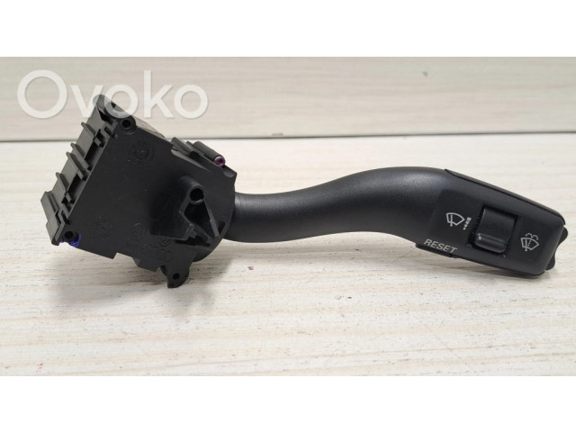 Ручка стеклоочистителей