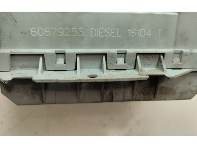 Pojistková skříňka Řídící jednotka BSM 60679253 Lancia Thesis 2004