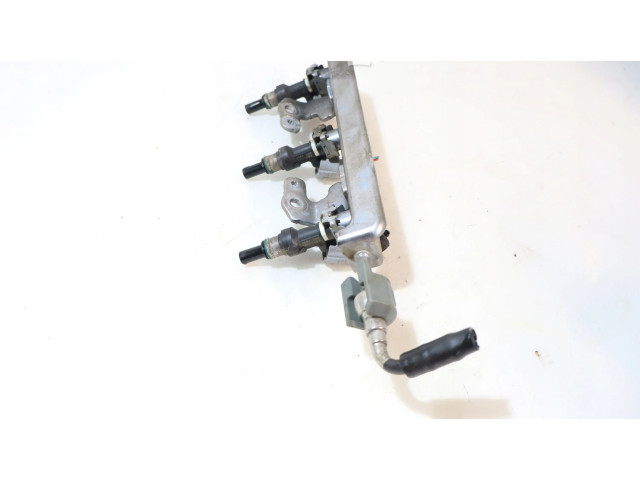 Vstřikovací lišta Nissan Note (E12)