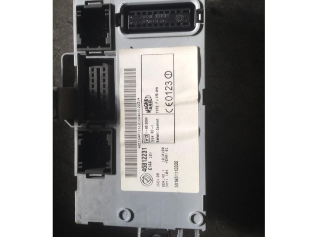   Pojistková skříňka    Fiat Punto (188) 1999