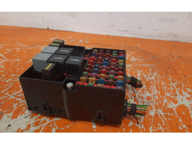 Блок предохранителей  3E09822, 3E09822   Ford Fusion    