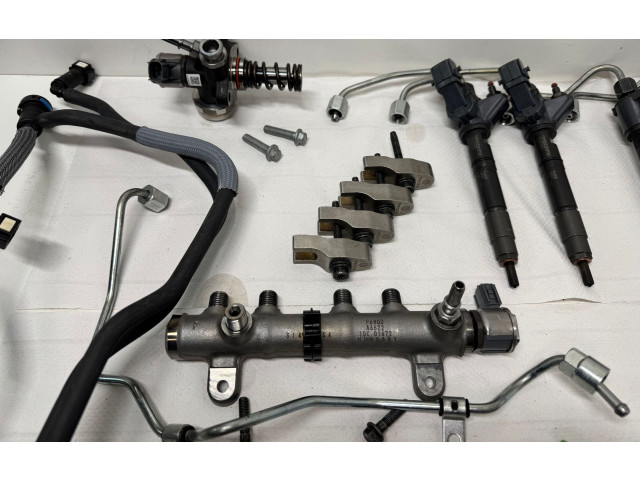 Комплект системы впрыска топлива 31432836, 31669129    Volvo XC90   