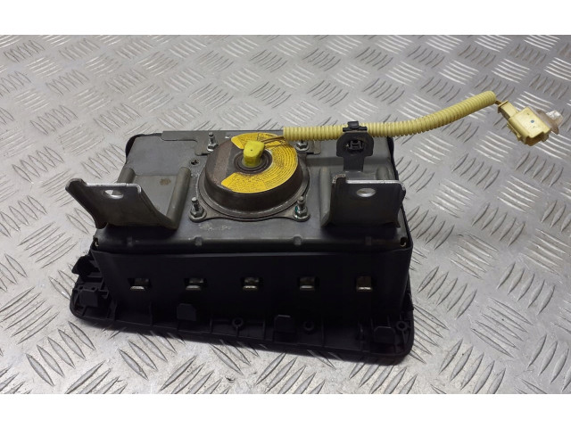 Подушка безопасности водителя GA210-02000 Daihatsu Sirion