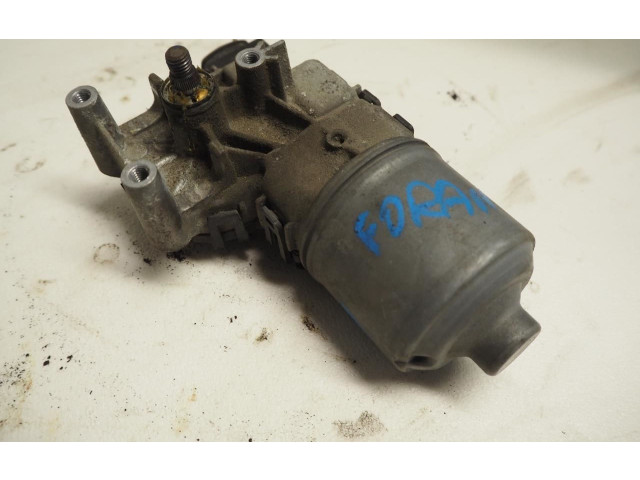 Моторчик дворников 95513457, 0390241564 Opel Combo D