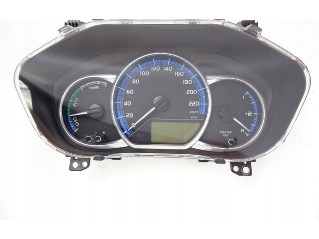 Přístrojová deska Toyota Yaris 2019 838000UL60