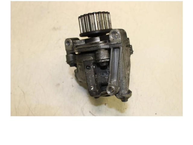 Топливный насос BOSCH Renault Clio IV K9K B6