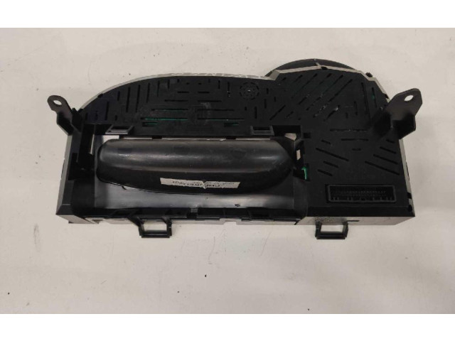 Панель приборов 8200725328 Renault Twingo II