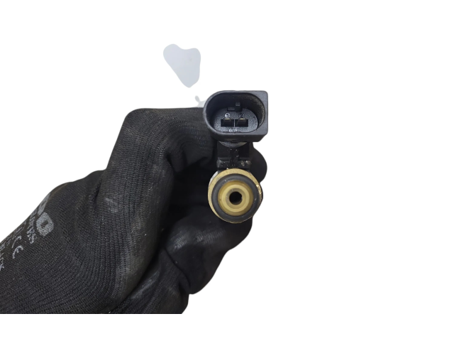 Форсунка 03C906036A, 0261500016    Volkswagen Jetta V  BLF 