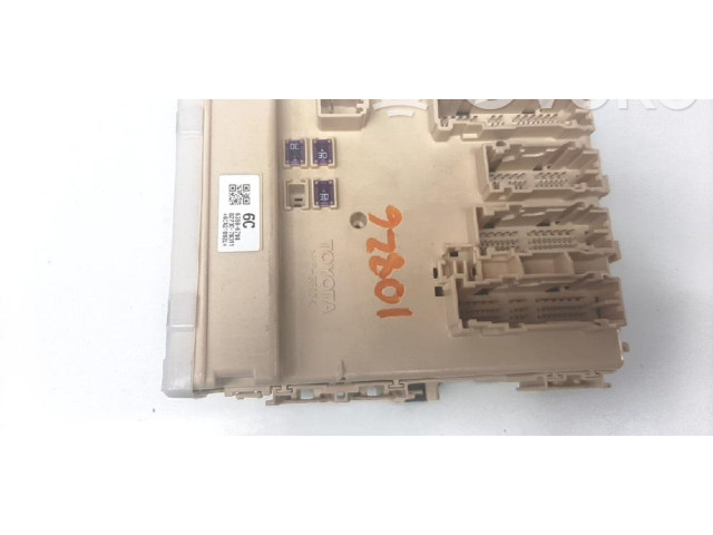 Блок предохранителей 8922178021 Lexus NX