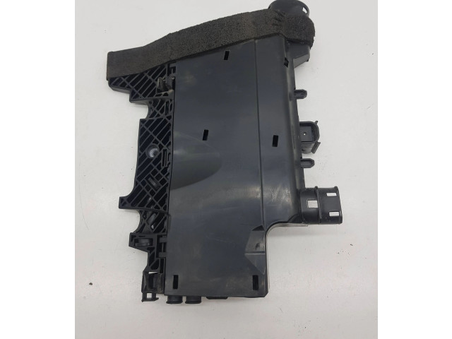 Pojistková skříňka 32200114, 19713000002 Volvo XC60 2020