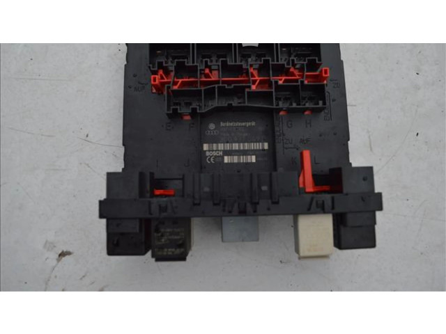 Блок управления 3C0937049D Volkswagen Caddy