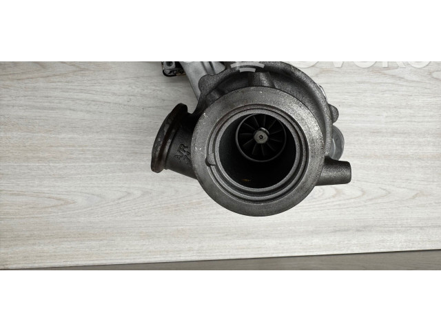 Vstřikovací lišta 8570082, VEAC02352 BMW 5 F10 F11 B47