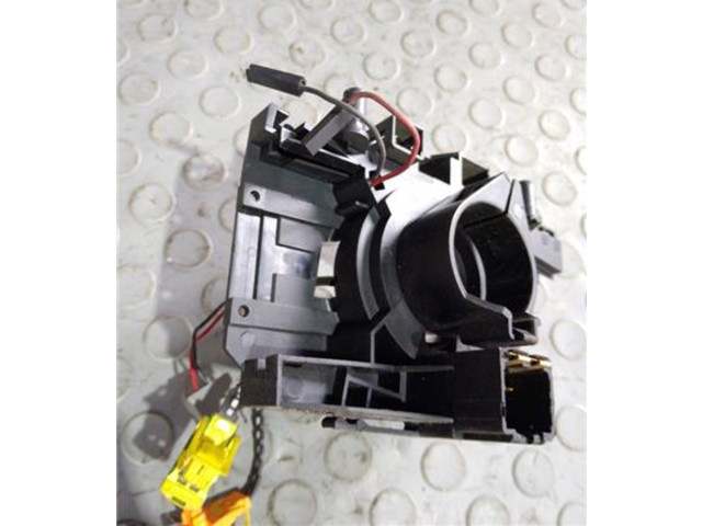 Подрулевой шлейф SRS 8200058682 Renault Clio II