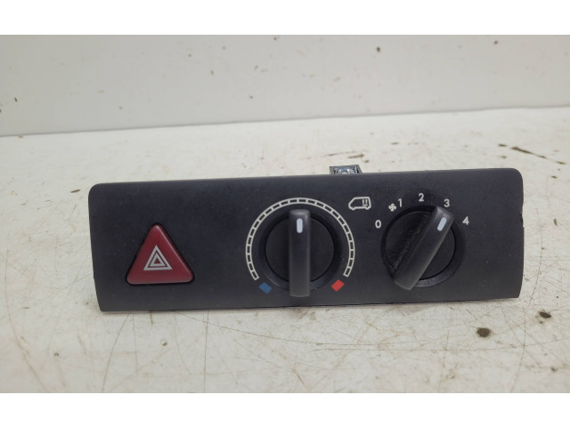 Блок управления климат-контролем    Volkswagen Transporter  Caravelle T5