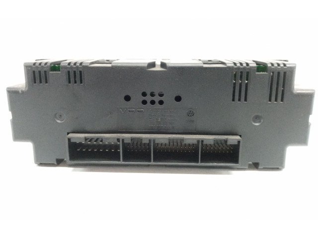 Модуль блока управления кондиционером    Volkswagen Passat Alltrack