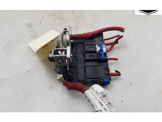 Блок предохранителей 243806LA0A, 243806LA0A Dacia Sandero III