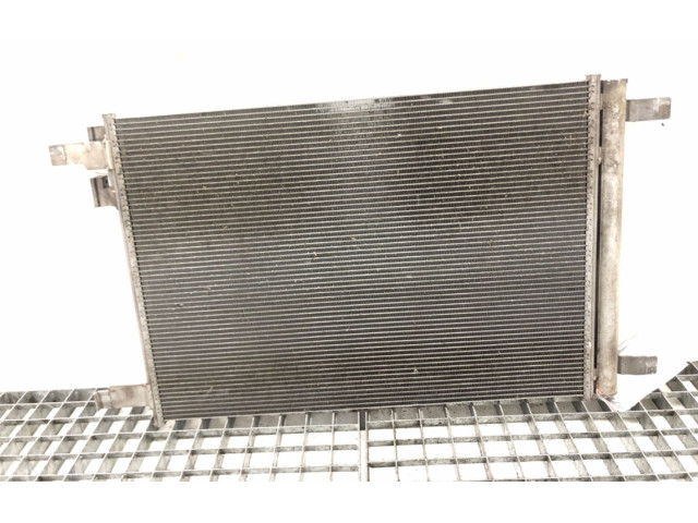 Радиатор охлаждающей жидкости    5WA816411A   Volkswagen Caddy