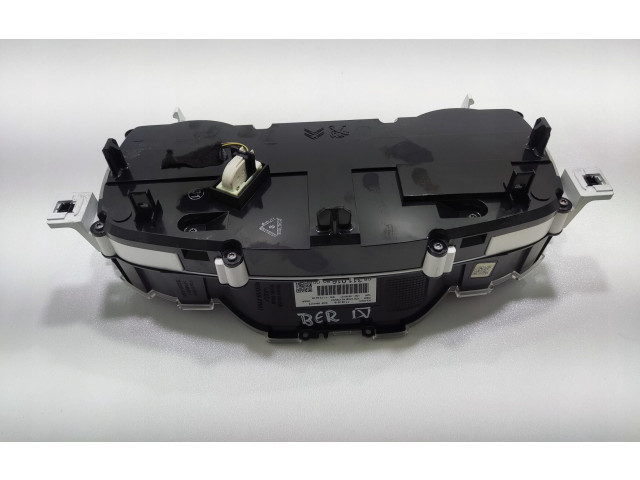 Přístrojová deska  Citroen Berlingo 2021 9831101680  