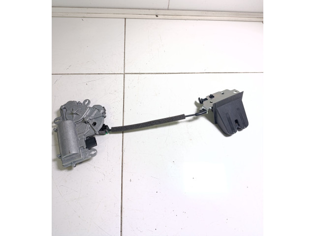 Zámek zadních dveří 3G0827887B, 5TA827506D Volkswagen PASSAT B8 2015