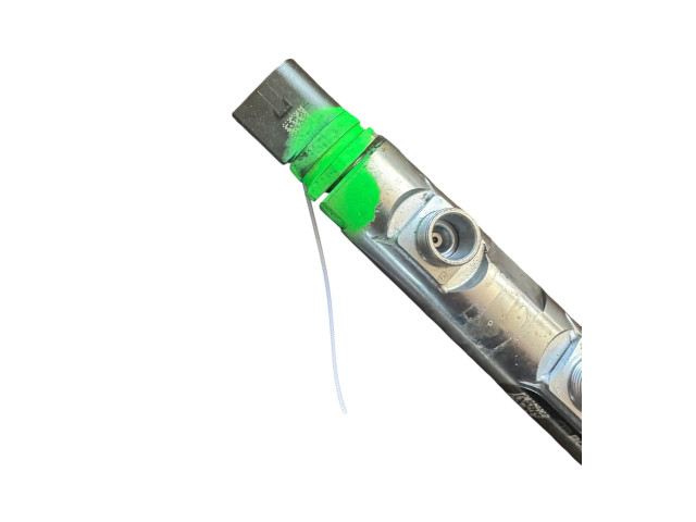 Vstřikovací lišta 0445214182, 7809127 BMW 5 F10 F11