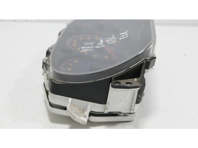 Панель приборов 8301097427, 1575101471 Daihatsu YRV