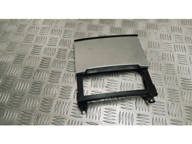 Отделка передней пепельницы