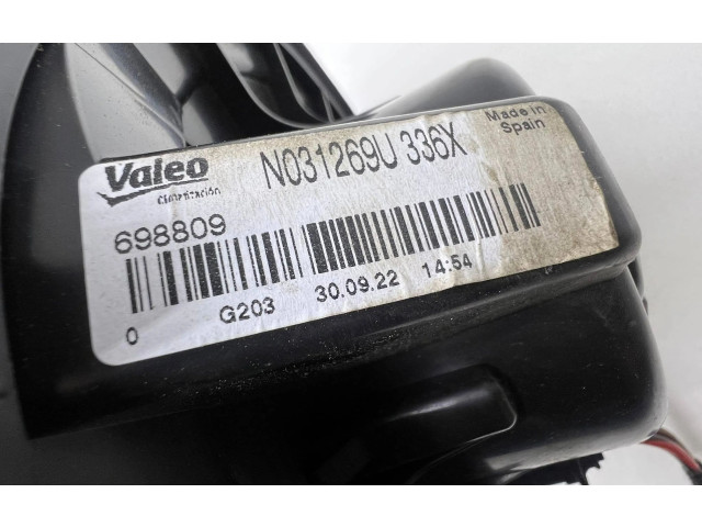 Вентилятор печки Skoda Yeti (5L)