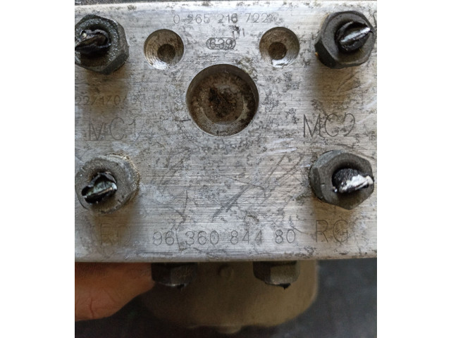 Блок АБС 0265216722, 0273004440   Citroen  Xsara   -  года