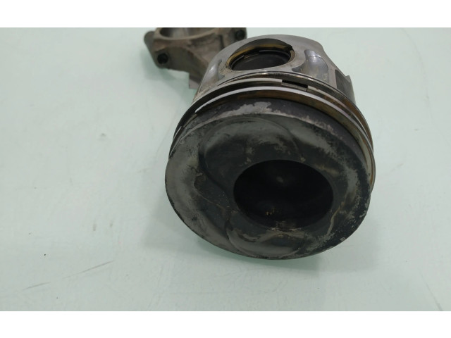 Píst    Seat Leon (1P)     