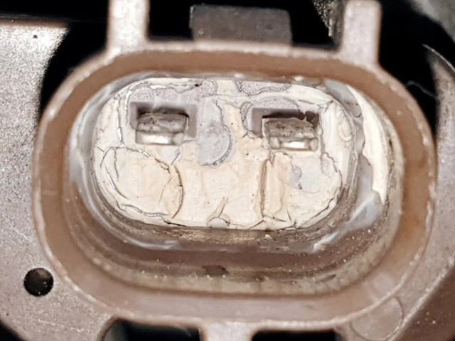 Генератор 56041693AC, TN1210004540 Jeep Cherokee III KJ 3.7