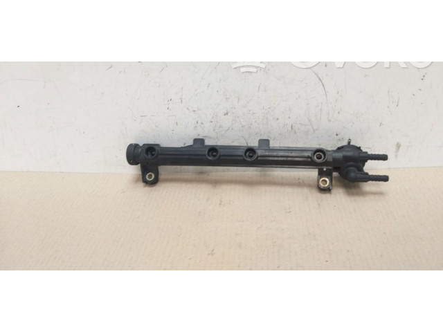 Топливная рампа 06A133317R, 037133317AK Skoda Fabia Mk1 (6Y) для двигателя AZL