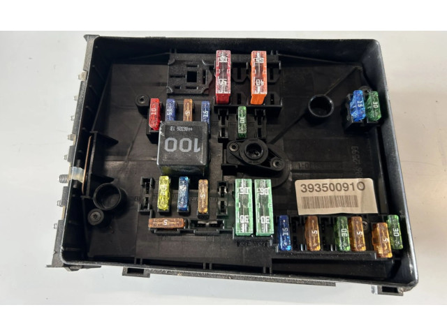 Блок предохранителей 1K0937125, 1K0937125 Volkswagen Golf Plus