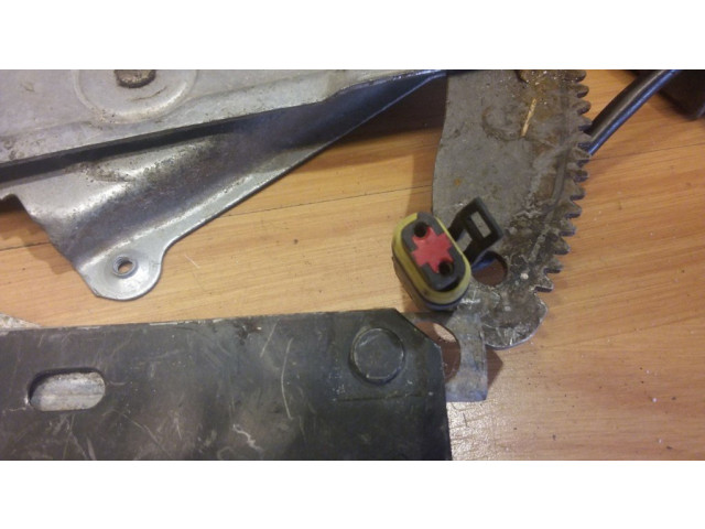 Передний комплект электрического механизма для подъема окна