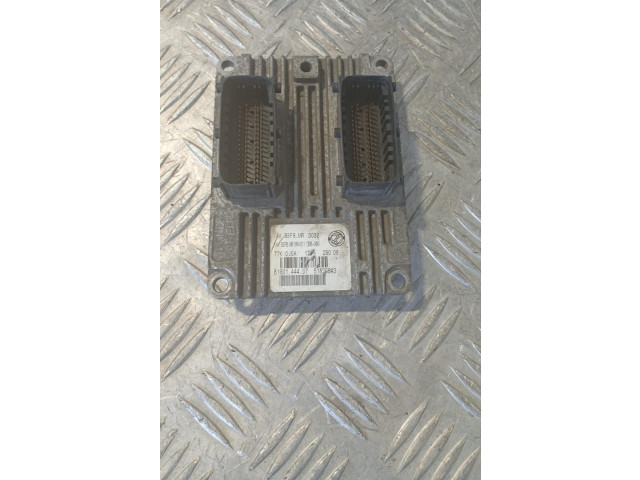 Комплект блоков управления 8200254484   Renault Twingo I