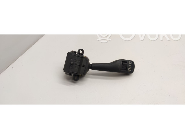 Ручка стеклоочистителей