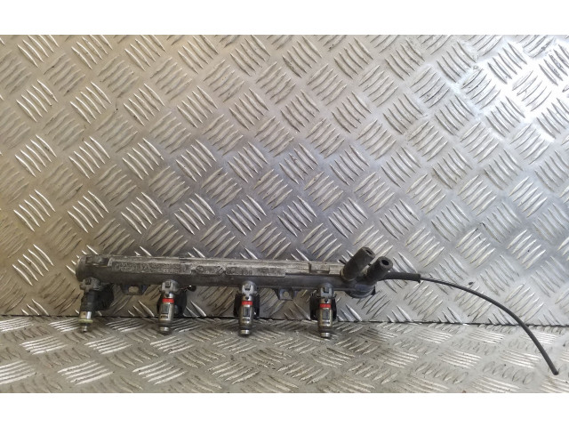 Топливная рампа 036133319 Volkswagen Golf IV