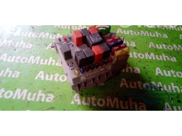   Pojistková skříňka 46760255.   Fiat Punto (176) 1994