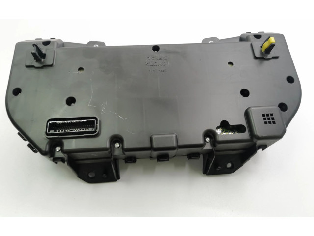 Přístrojová deska Toyota Avensis T270 2012 8380005K31, MV2574700984