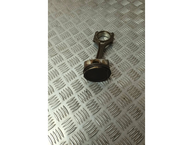 Поршень с шатуном Volvo XC90