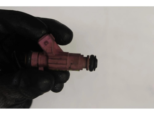 Vstřikovač    Lancia Musa  pro naftový motor 1.2 843A1000 