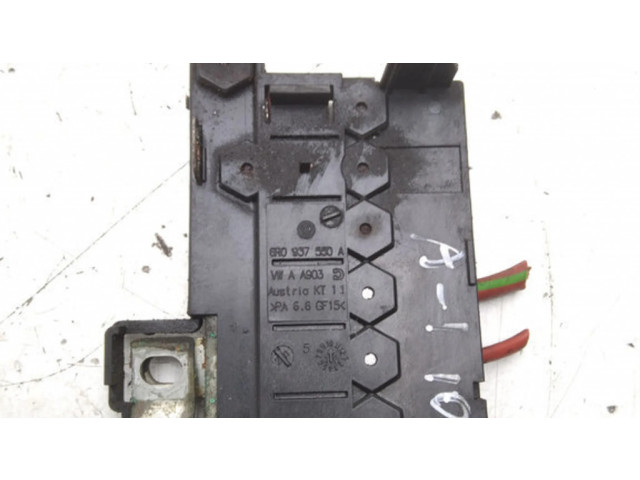   Pojistková skříňka 6R0937550A   Audi A1 2011