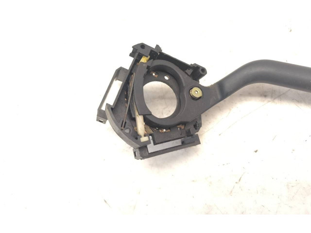 Ручка стеклоочистителей Volkswagen Golf III