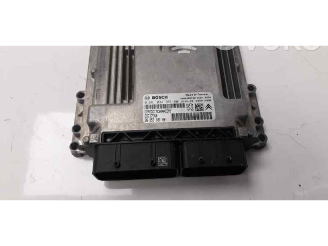 Блок управления двигателя 9825318100, 0281034183   Opel Combo E