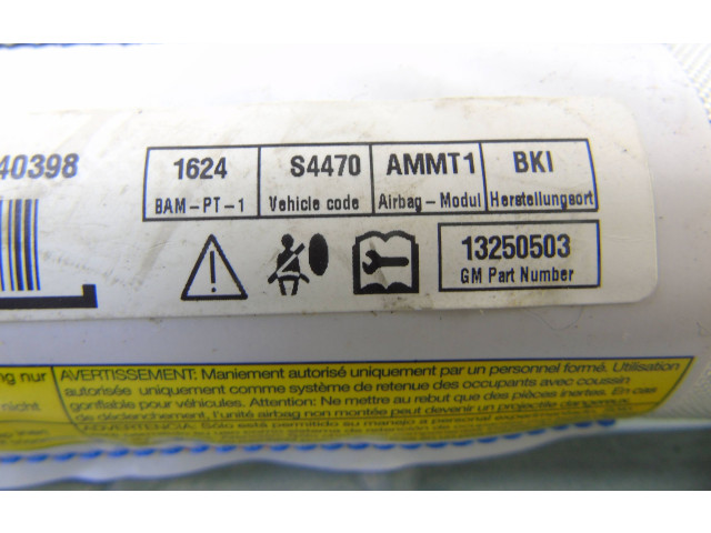 Боковая подушка безопасности 13250503   Opel Meriva B